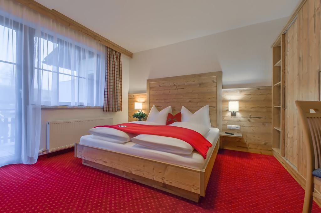 Pension Haus Am Dorfplatz フラッハウ 部屋 写真
